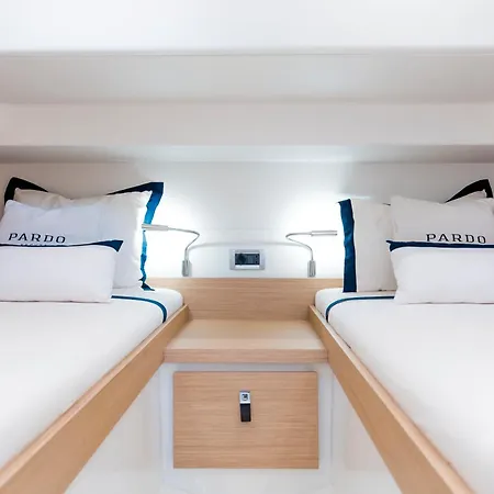 Bådhotel Pardo Yacht 38 Saint-Laurent-du-Var