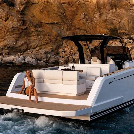 Pardo Yacht 38 Bådhotel