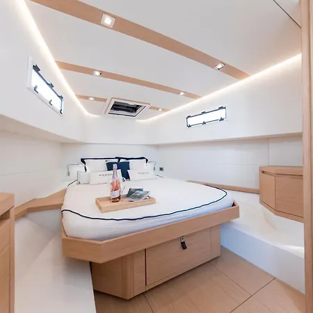 Botel Pardo Yacht 38